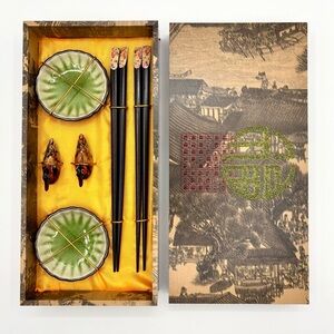 Quantum Abacus Chopsticks and Duck Chopstick Holder Set